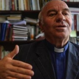 Catholicisme : « le peuple albanais, modèle de coexistence religieuse »