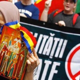 Roumanie : pas de mariage, mais un « partenariat civil » pour les couples de même sexe