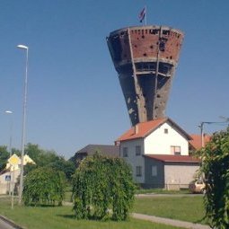 La Croatie commémore la chute de Vukovar, Šešelj fait de la provocation