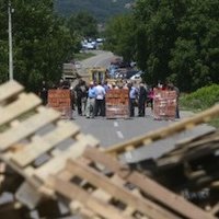 Barricades et blocage total dans le nord du Kosovo
