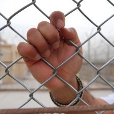 22 Bosniaques soupçonnés de liens avec l'État islamique transférés de Syrie vers l'Irak