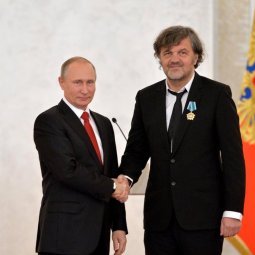 Emir Kusturica à la tête du théâtre académique de l'Armée russe