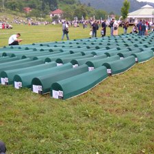 Srebrenica 1995-2009 : marche de la paix et commémoration du génocide