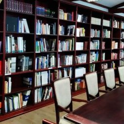 La première bibliothèque rom des Balkans ouvre ses portes en Croatie