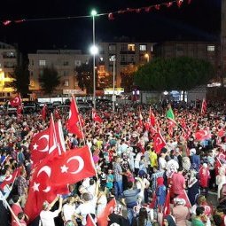 Turquie : le 15 juillet 2016, putsch raté et chasse aux gülenistes 