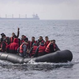 Migrations : le Royaume-Uni prépare des expulsions massives vers l'Albanie
