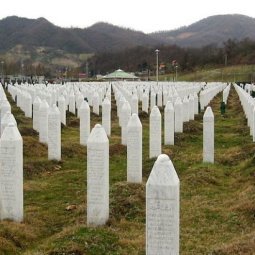 Monténégro : « l'affaire Srebrenica » secoue la coalition gouvernementale