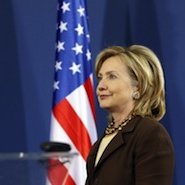 Hillary Clinton en tournée dans les Balkans pour rappeler l'engagement des États-Unis