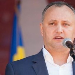 Élections législatives en Moldavie : pro-européens et pro-russes comptent leurs forces