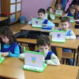 Rentrée scolaire en Macédoine : 0 pointé pour la réforme de « l'évaluation externe »