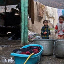 Kosovo : les Nations unies n'ont toujours pas indemnisé les Roms de Mitrovica