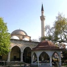 Macédoine : affrontements à Skopje entre musulmans modérés et radicaux
