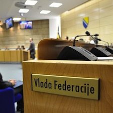 Bosnie-Herzégovine : la crise politique s'étend au gouvernement de la Fédération