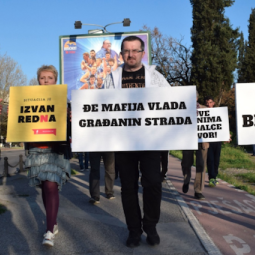 Monténégro : manifestation à Podgorica contre les règlements de comptes mafieux