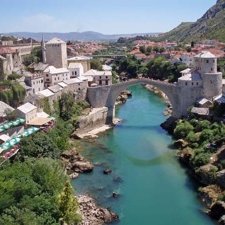 Bosnie-Herzégovine : la ville de Mostar au bord de l'effondrement