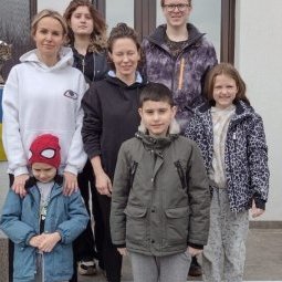 Ces Russes installés en Serbie qui aident les réfugiés ukrainiens