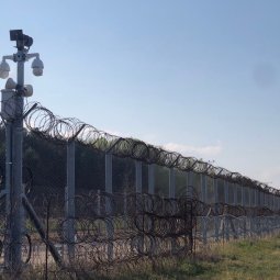 Réfugiés dans les Balkans : vers une nouvelle crise humanitaire en Serbie ?