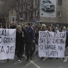 Bosnie : le Plénum des citoyens de Sarajevo dénonce les mensonges de la police