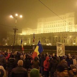 Corruption en Roumanie : « Pourquoi changer une équipe qui fait match nul ? »