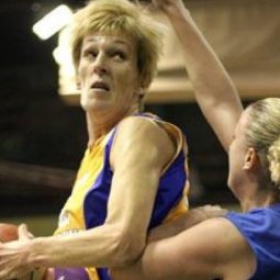 Bosnie-Herzégovine : les souvenirs de Razija Mujanović, légende du basket féminin yougoslave