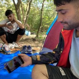 À la frontière entre la Serbie et la Hongrie, les migrants se font brutaliser
