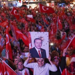 Référendum : la Turquie en marche vers l'hyper-présidence ?