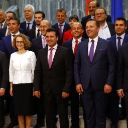 Macédoine : le gouvernement de Zoran Zaev est enfin investi