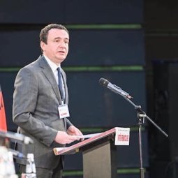 Kosovo : la « partialité » des Européens et l'insaisissable stratégie d'Albin Kurti