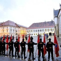 Croatie : l'extrême droite marche au pas et récupère une chanson de Laibach