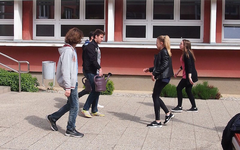 Quand les jeunes Serbes et Croates se rencontrent