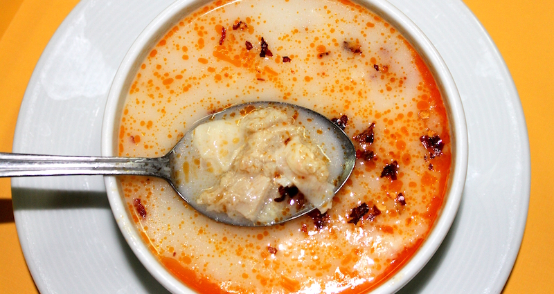 Shkembe tchorba • Soupe de tripes à la bulgare
