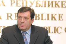 Echec de la réforme de la police en Bosnie : Lajcak accuse les politiciens de Republika Srpska