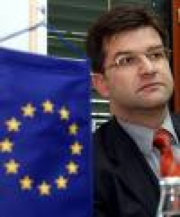 La Bosnie recalée par l&rsquo;Europe, le Haut-Représentant va se fâcher