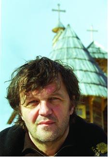 Emir Kusturica : altermondialiste, pro-serbe et richissime