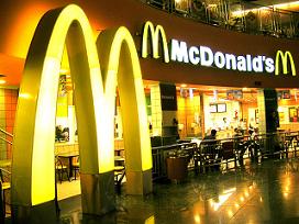 Kosovo : la course au Mc Do