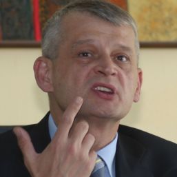 Municipales en Roumanie : les électeurs boudent les urnes, second tour à Bucarest