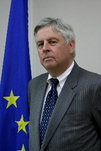 Pieter Feith: le Kosovo doit encore relever le défi du développement