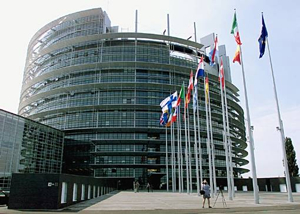 Le Parlement européen veut généraliser la reconnaissance du Kosovo