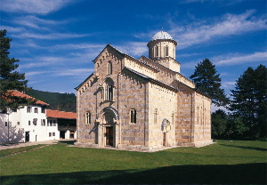 Patrimoine orthodoxe du Kosovo : Belgrade et Pristina boudent une invitation de la MINUK