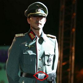 Roumanie : quand le maire de Constanţa parade en uniforme nazi