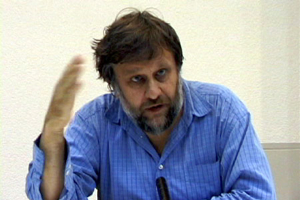 Slavoj Žižek sur le Kosovo : « l’Occident n’aime les Albanais que lorsqu’ils sont en position de victimes »