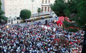 Albanie : l&rsquo;opposition socialiste dans la rue