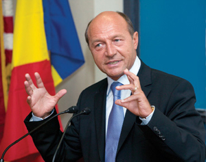 Roumanie: Traian Băsescu est bel et bien réélu Président