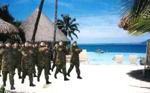 L&rsquo;armée roumaine confond Tahiti et Haïti : la presse mondiale tombe dans le panneau