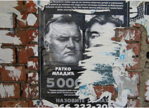 La police serbe perquisitionne la maison de Ratko Mladić