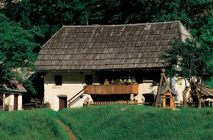 Slovénie : ma petite maison dans la prairie (1/2)