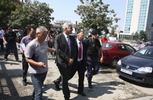 Kosovo : le gouverneur de la banque centrale arrêté pour corruption
