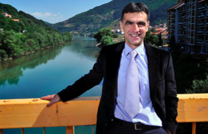 Élections en Bosnie : Zdravko Krsmanović, une alternative en Republika Srpska ?