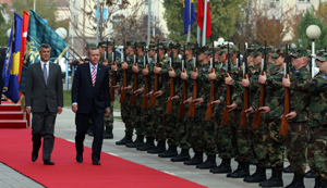 Visite historique du Premier ministre turc au Kosovo