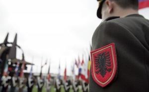 Albanie : Tirana offre des armes à l&rsquo;Afghanistan